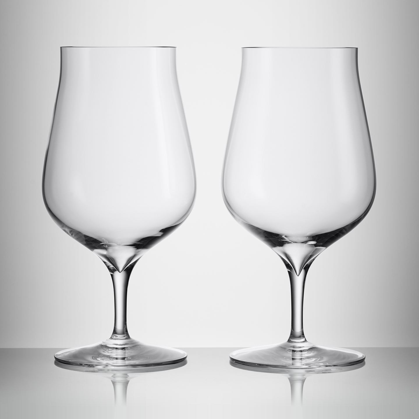 Concours d'Elegance Set of 2 White Wine Glasses