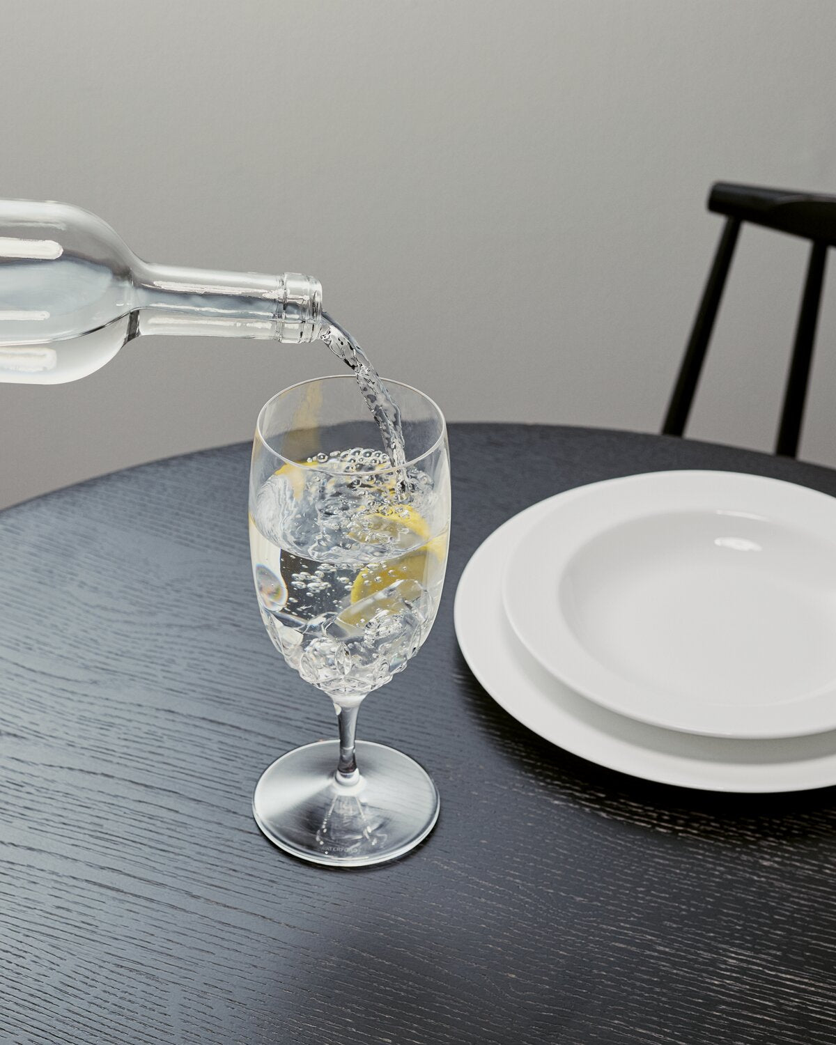 Lismore Essence Iced Beverage, Pair
