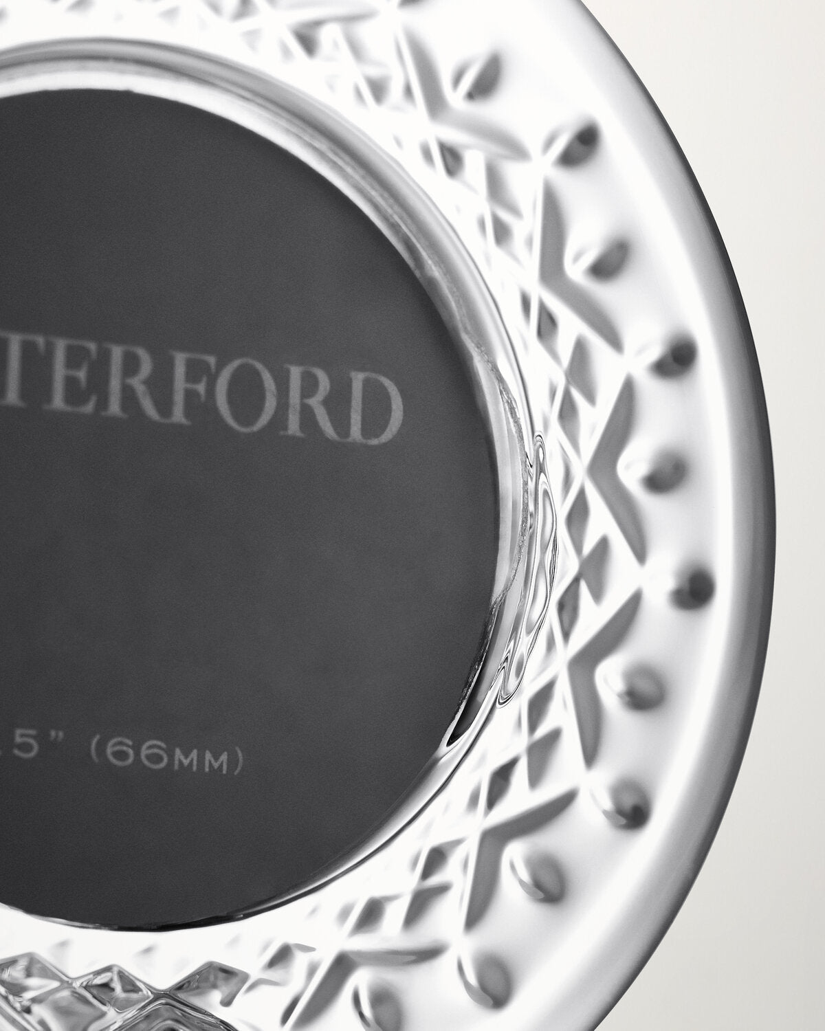 Giftology Lismore Round Mini Picture Frame