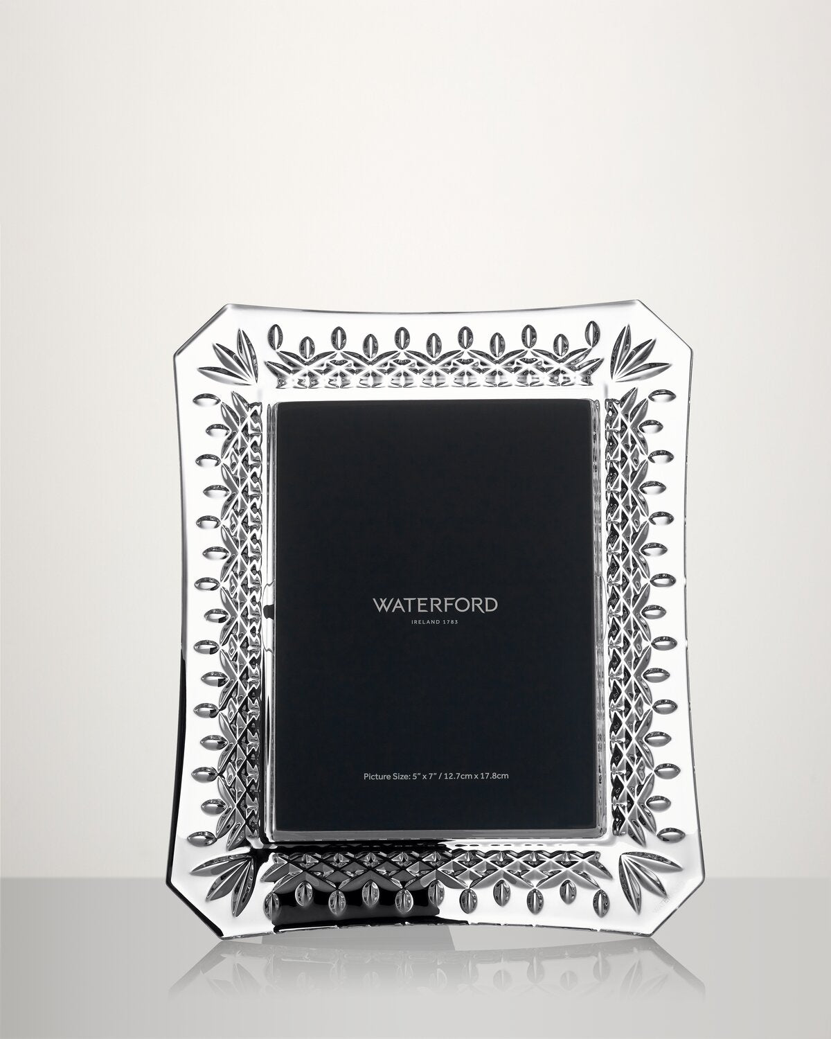 Lismore 13x18 Picture Frame