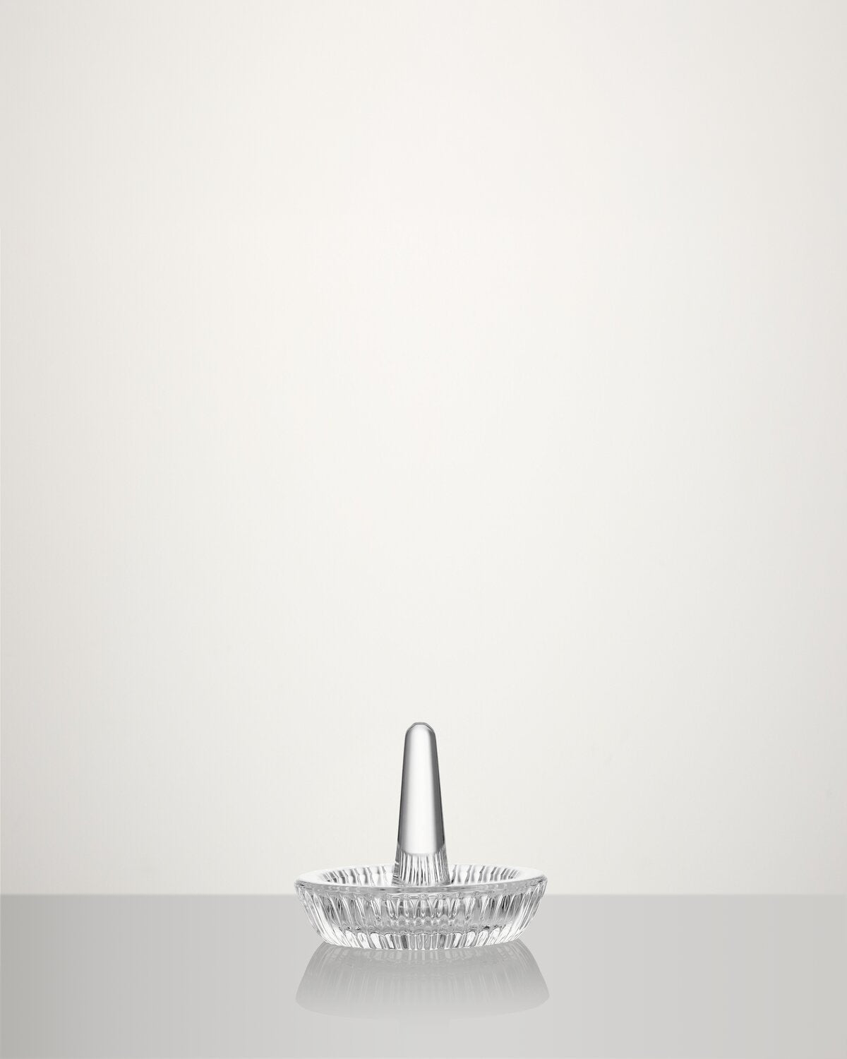 Round Ring Holder
