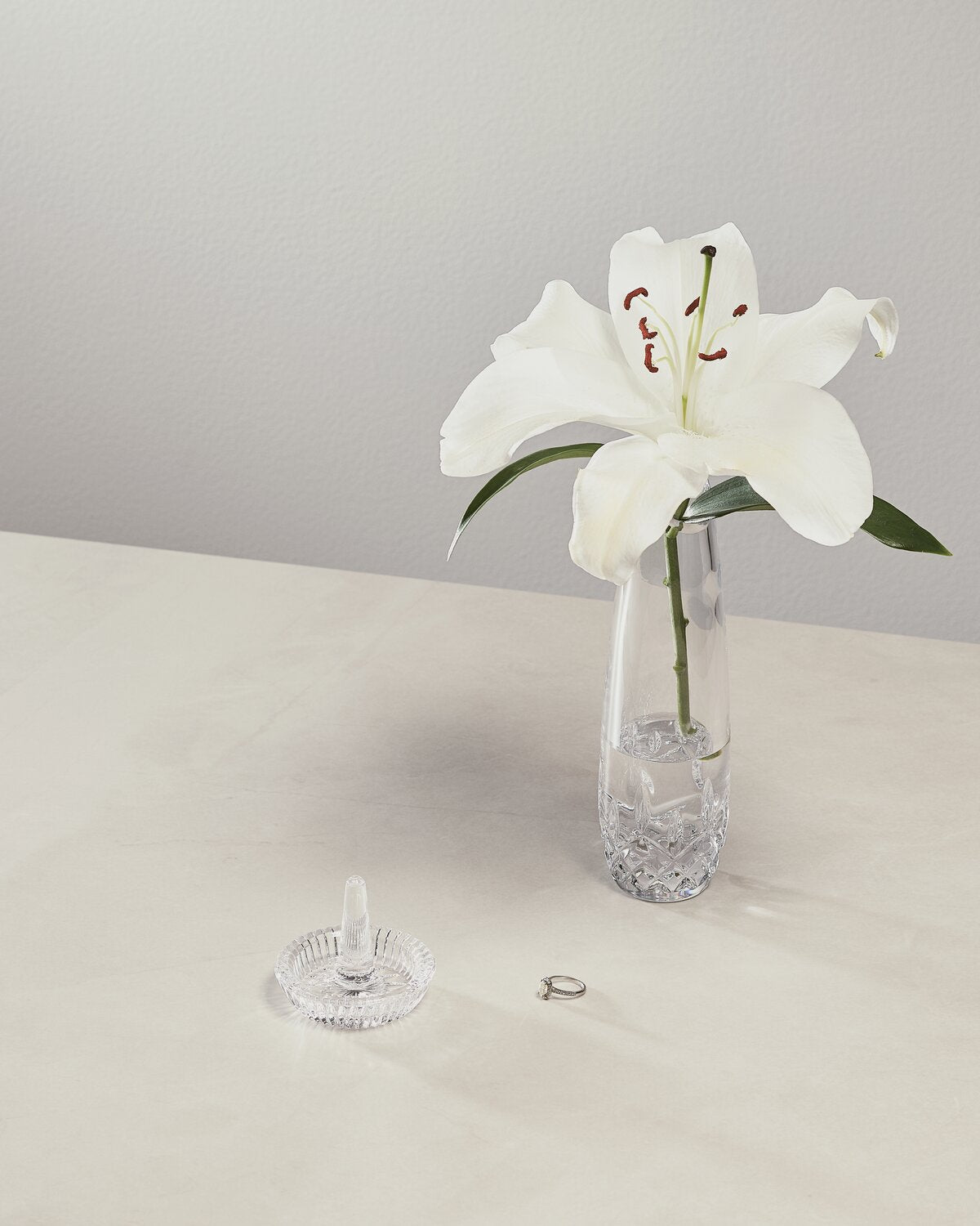 Round Ring Holder