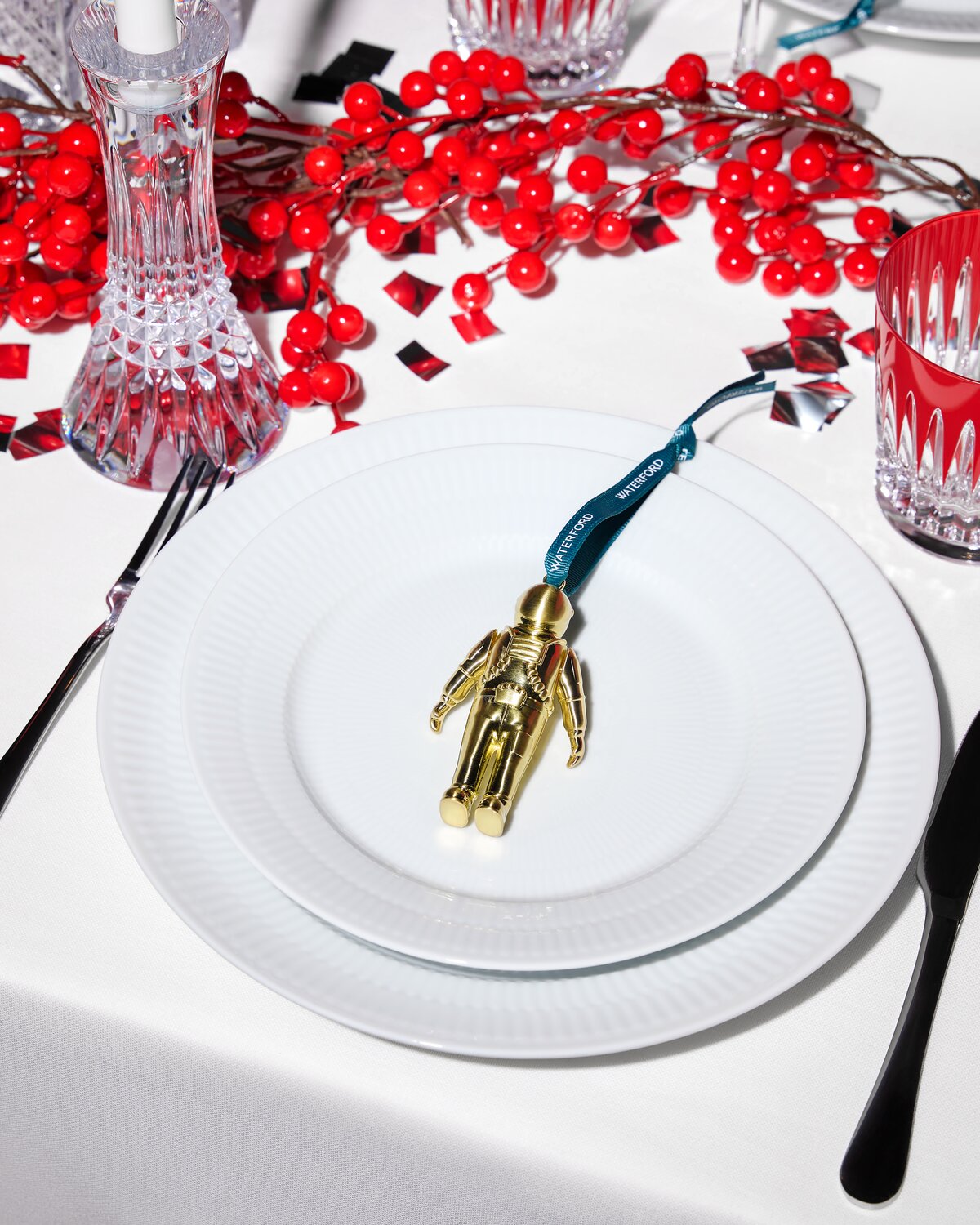 Christmas Spaceman Golden Ornament