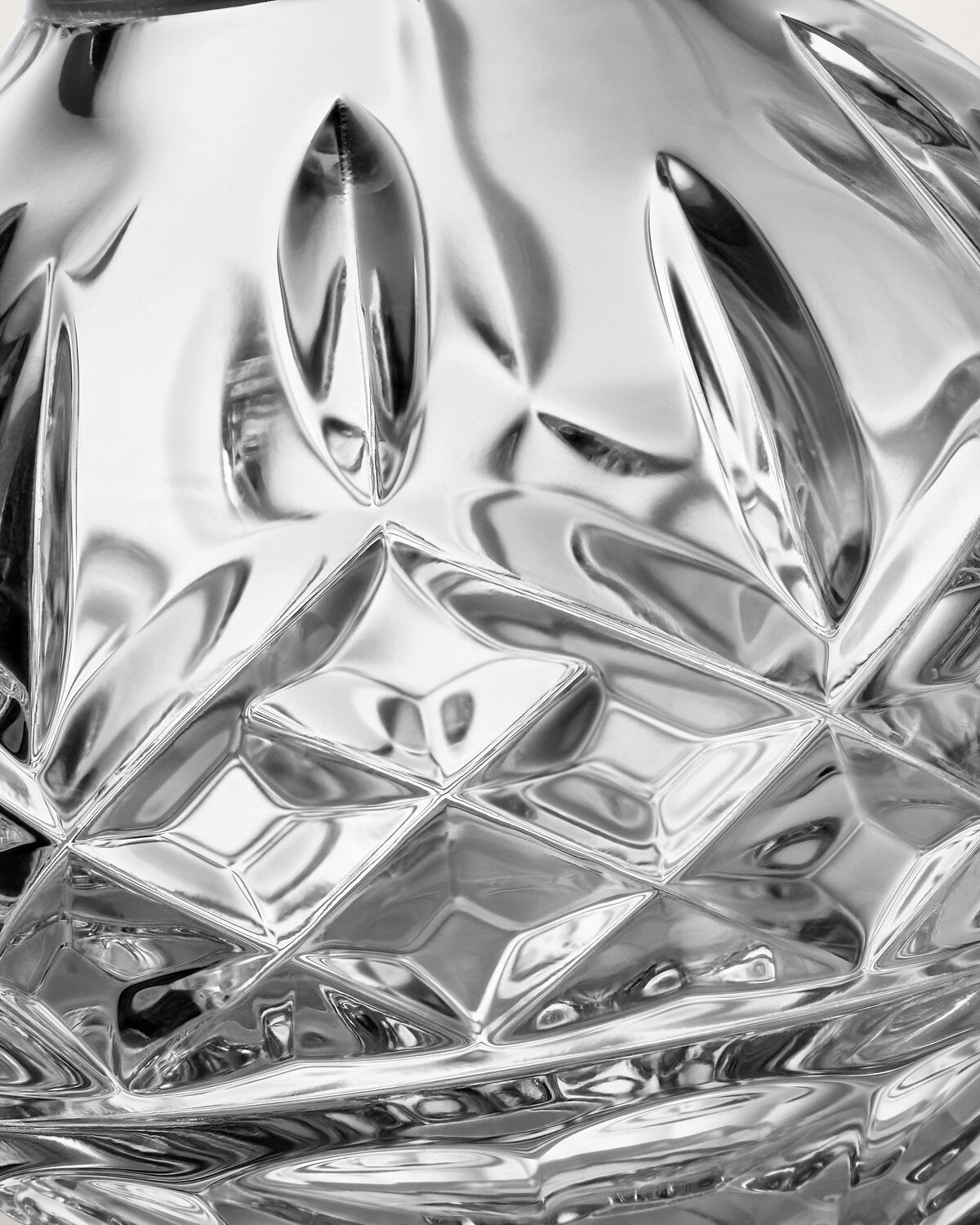 Lismore Sphere Salt & Pepper Set