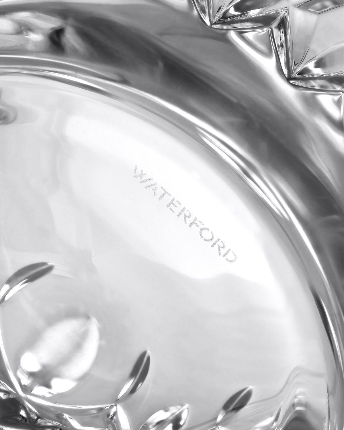 Lismore Essence Vase
