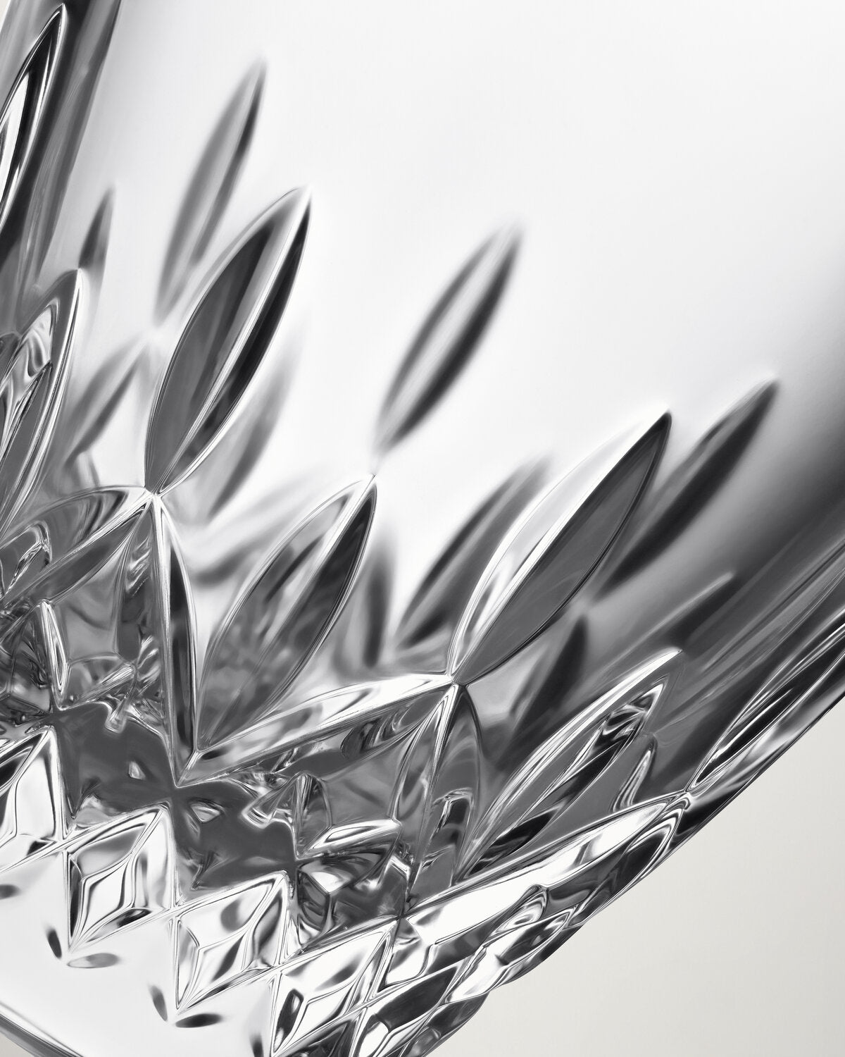 Lismore Essence Vase