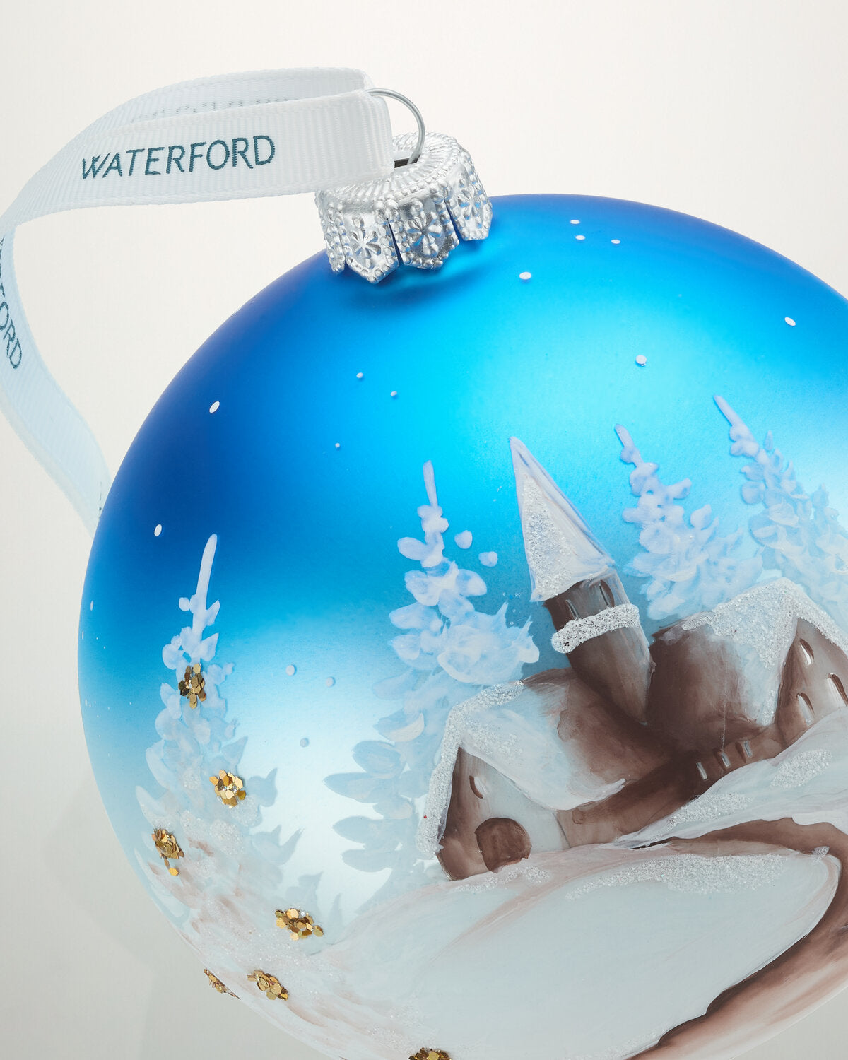 Christmas Holiday Heirlooms Winter Scene Ornament