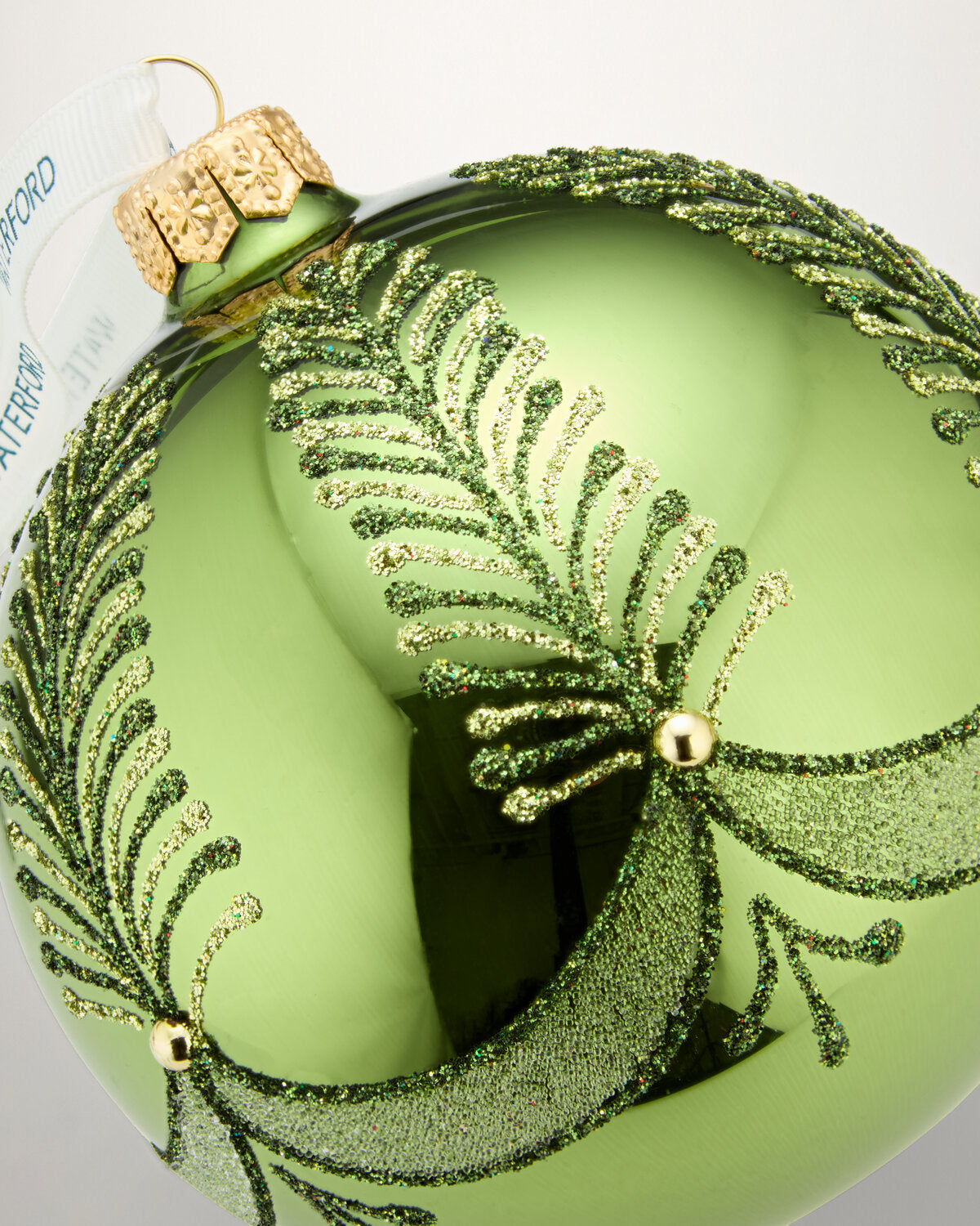 Christmas Holiday Heirlooms Green Bauble Ornament