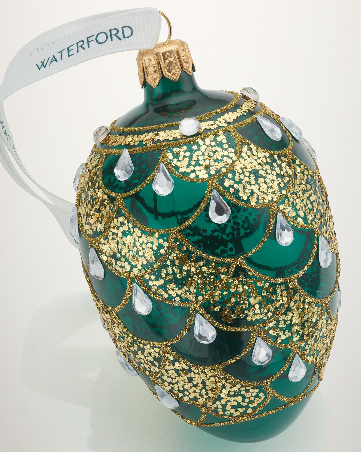 Christmas Holiday Heirlooms Green Gold Oval Ornament