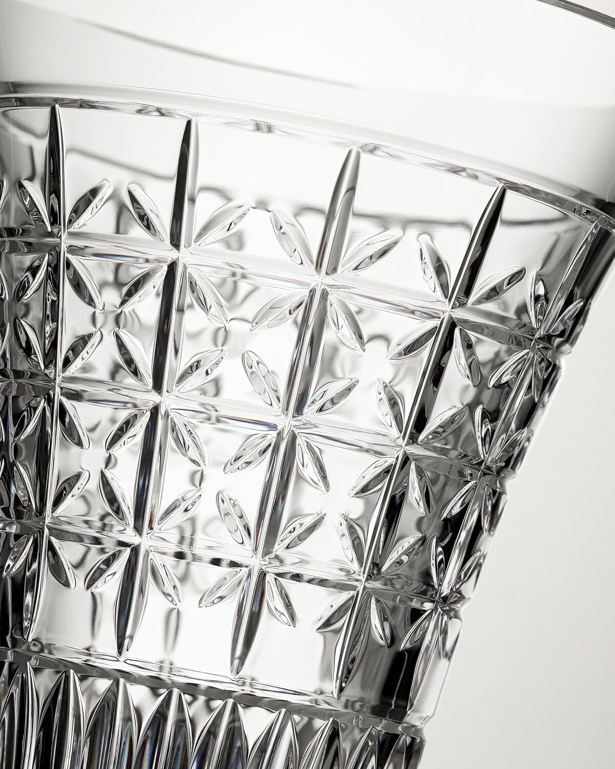 Mastercraft Powerscourt Vase