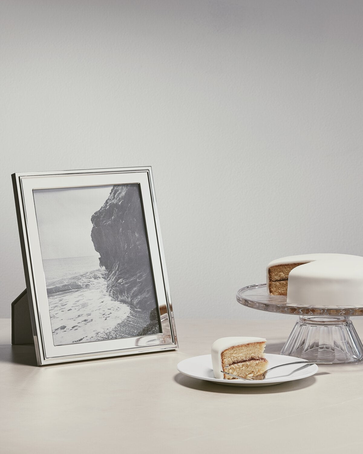 Classic Silver 8x10 Picture Frame | Waterford