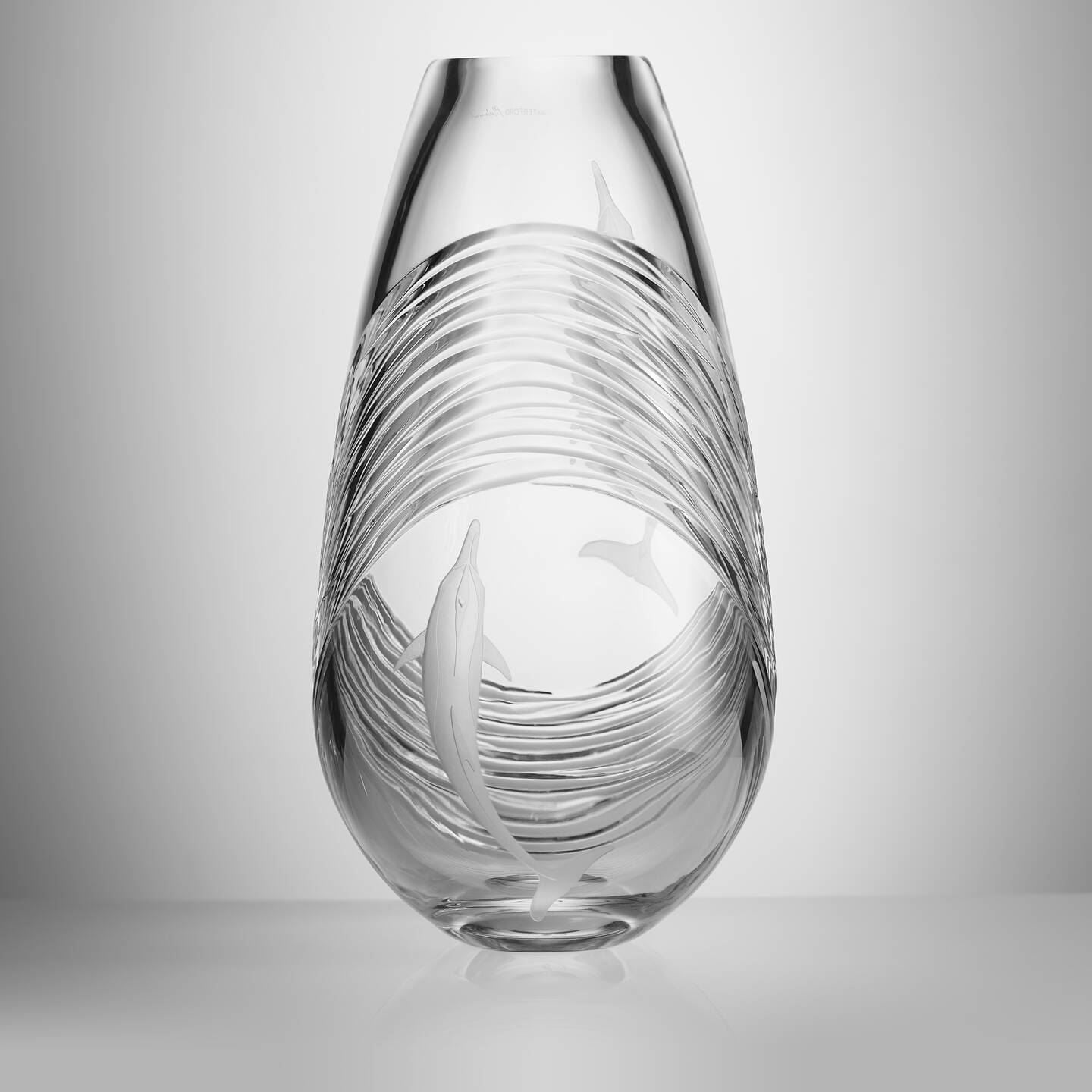 Waterford Waterford Mastercraft Mastercraft Echo Vase 13″ Image